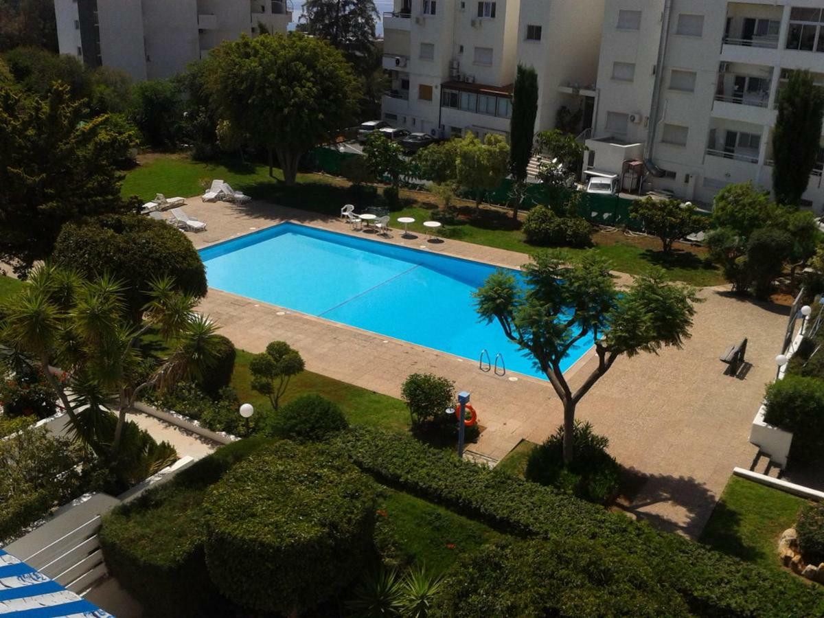 Amathusia Beach Apartment 레메소스 외부 사진